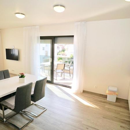 Apartments Villa Aquamarie Traù Esterno foto