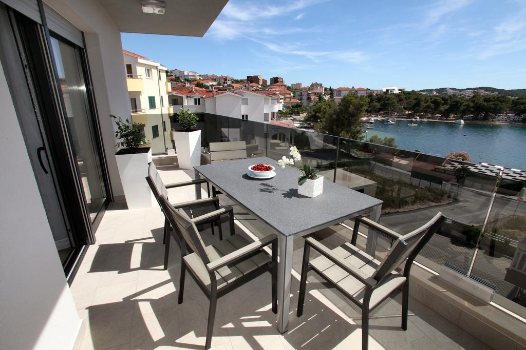 Apartments Villa Aquamarie Traù Esterno foto